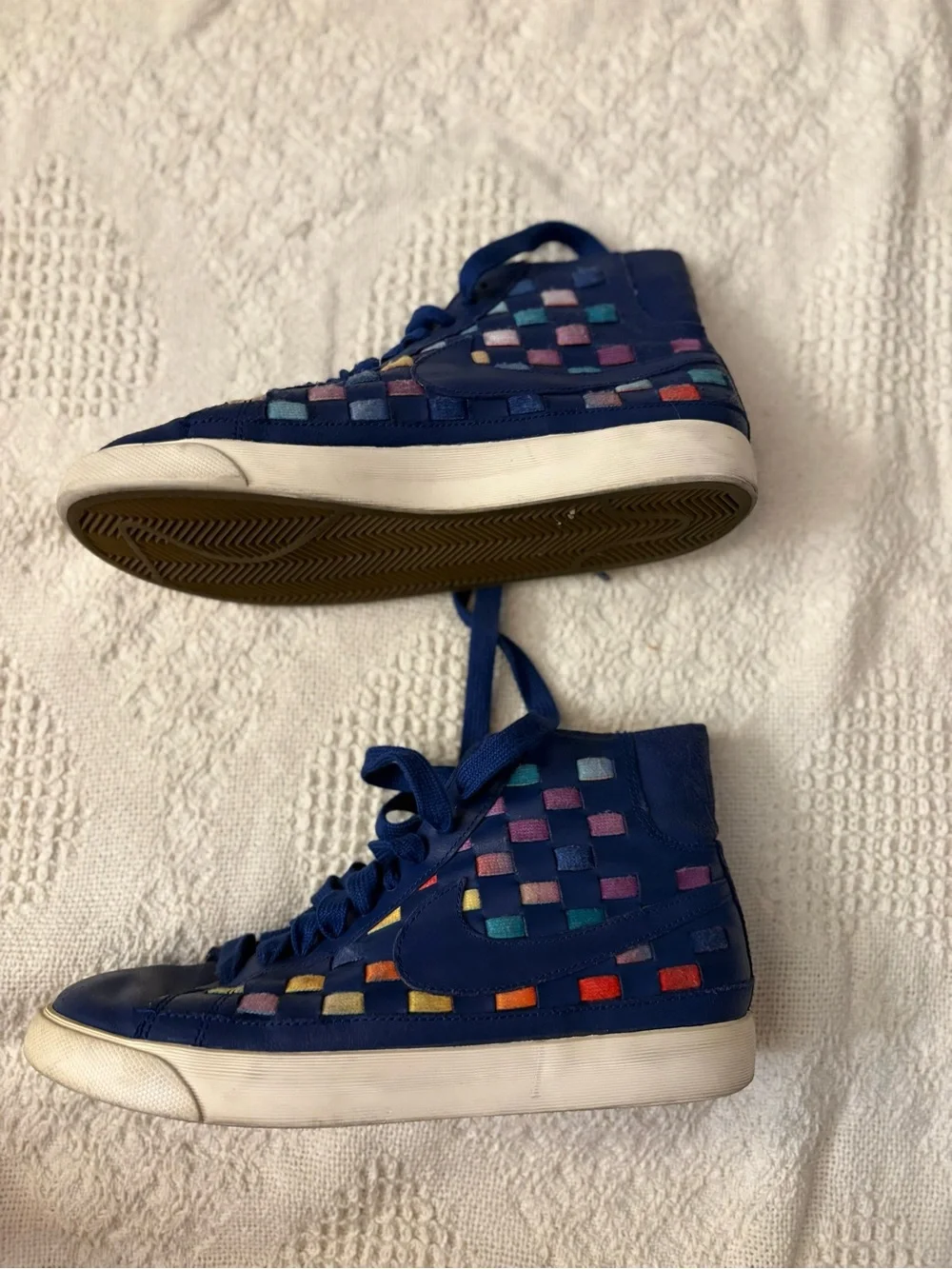 Nike Women’s Blue High-Top Sneakers with Multicolor Weave